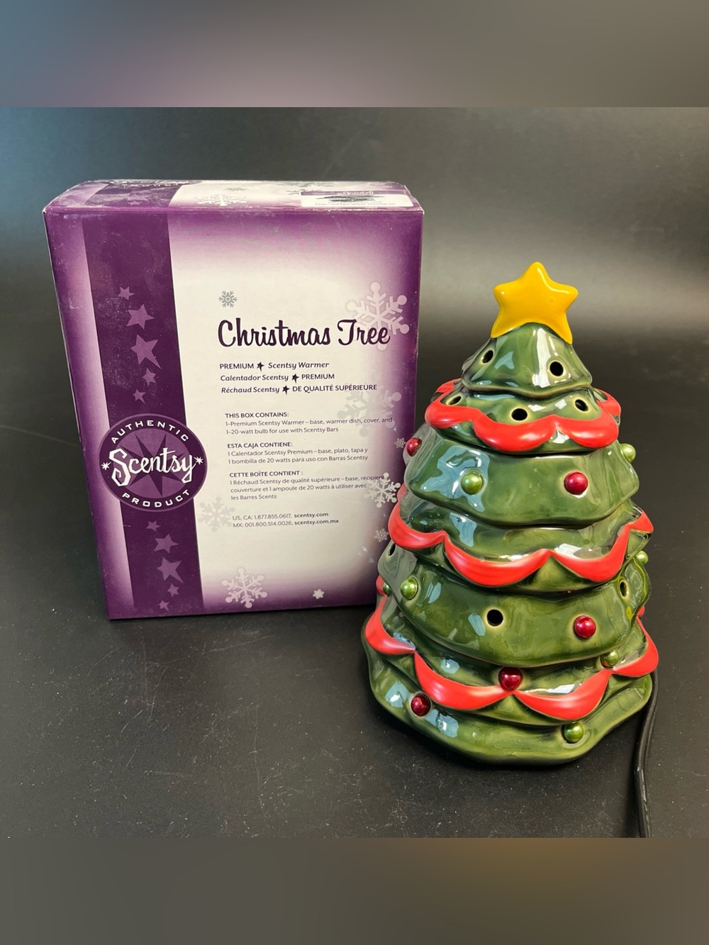 Scentsy Christmas Tree Ceramic Warmer - Green with Red Trim